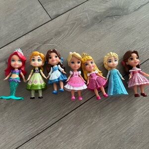 Disney Princess Mini Doll Collection - Pink, Blue, Green